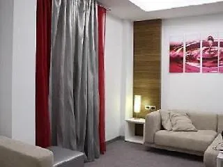 公寓 塔洛斯公寓式酒店 *