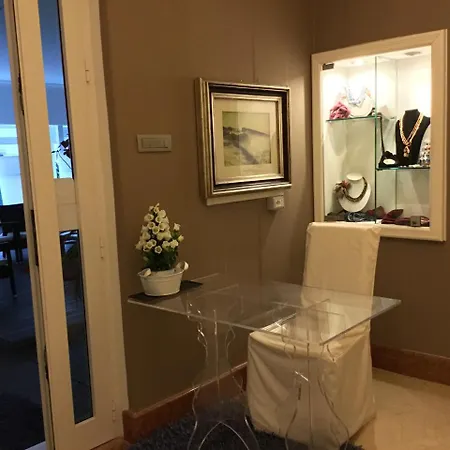 Taloshospitality Apartmán